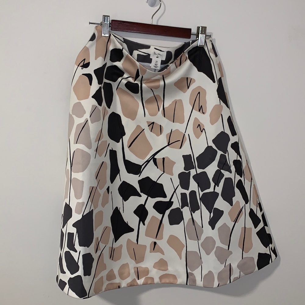 H&M Richard Allen Size 6 A- Line Skirt